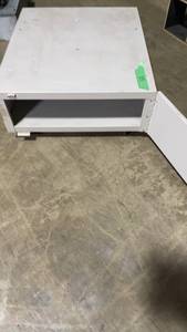 lot 168 image: Metal Storage Cabinet with Rolling Casters and Open Compartment