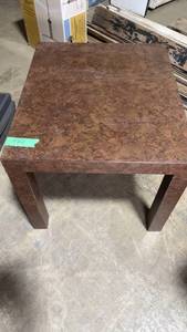 lot 174 image: Bobby McGees Interiors Square Side Table with Brown Finish