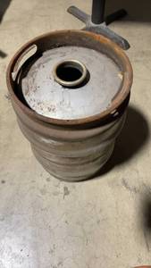 lot 216 image: Used Vintage Beer Keg with Security Ring