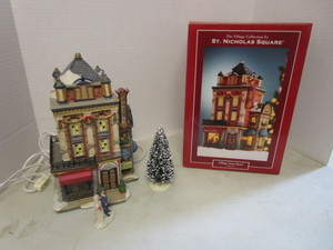 Village Town Hotel Building