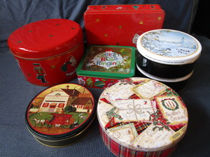 Holiday Tins