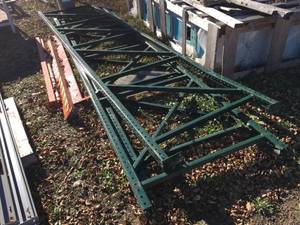 lot 109 image: Pallet Racking Parts