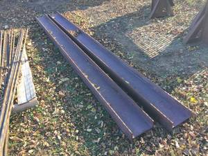 lot 113 image: 2 Heavy I Beams 5 x 8 x 105