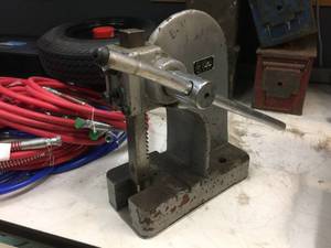 lot 222 image: Phase II Arbor Press