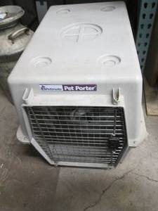 Petmate pet porter animal crate...