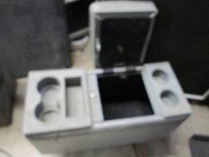 Universal fit between the seats cen...