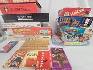 lot 54 image: Board and Card Games Lot