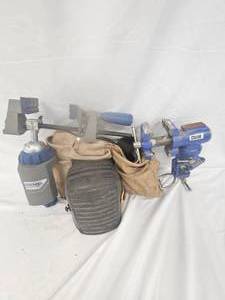 lot 120 image: Multi Vises
