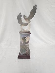 lot 150 image: Eagle Display