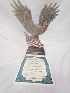 lot 151 image: Eagle-Bradford Exchange