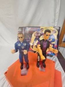 lot 173 image: Terminator 2 Sock Em Game
