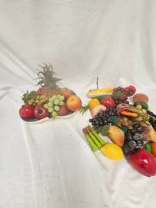 lot 197 image: Fuit BowlPlastic Fruit Decor