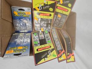 lot 233 image: Fishing Jigs-NEW