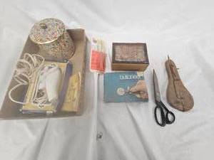 lot 258 image: Sewing Lot