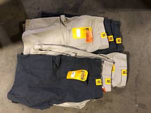 Lot of Assorted Mens Work Shorts Various Models and Conditions  Customer Returns See Picture