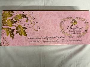 2 Daveliou Caligraphy Sets - Pink