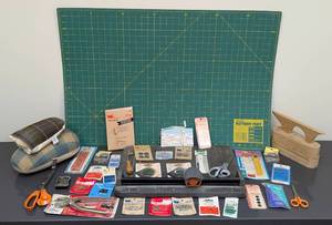 lot 155 image: Sewing Tools and Accessories