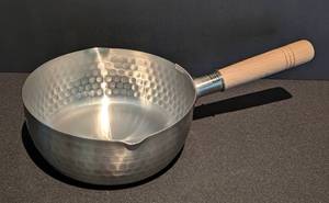 lot 191 image: New Japanese Simmer Pot