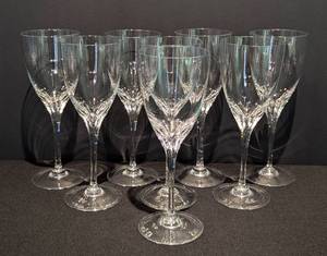 lot 179 image: Royales de Champagne France Crystal Wine Glass Set