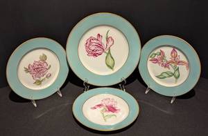 lot 114 image: Limoges Peint  la Main Floral Dishes