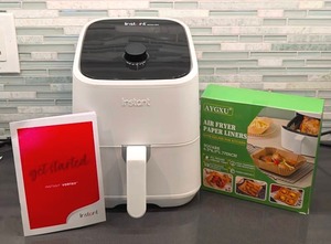 lot 90 image: New Instant Vortex Mini Air Fryer