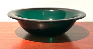 lot 356 image: Green Glass Bowl