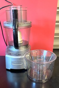 lot 360 image: Cuisinart Food Processor