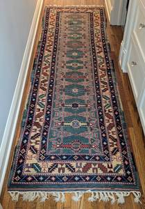 lot 22 image: Colorful Turkish Wool Runner