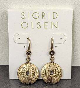 lot 46 image: Sigrid Olson Gold Tone Earrings