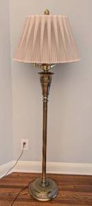 lot 257 image: Vintage Brass Stiffel Floor Lamp