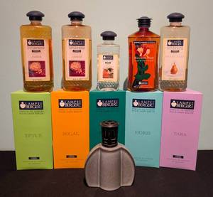 lot 268 image: Lampe Berger Ceramic Diffuser and Oil Refills