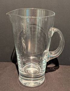 lot 273 image: iittala Aarne Pitcher