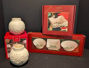 lot 281 image: Lenox Holiday Servingware and Candleholders