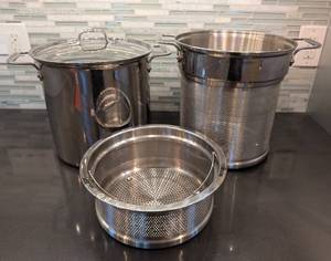 lot 68A image: All Clad 12 QT Pasta Pot and Strainer Set