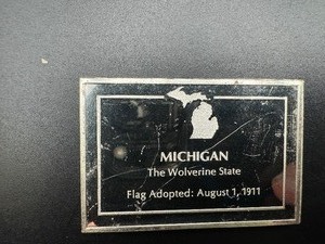 Michigan State Flag - 1000 Grains (2.083 Ounces) .925 Sterling Silver Bar�