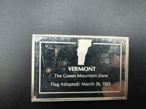 Vermont State Flag - 1000 Grains (2.083 Ounces) .925 Sterling Silver Bar�