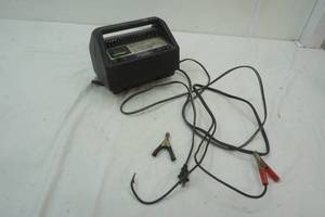 Schumacher battery charger 10AMP