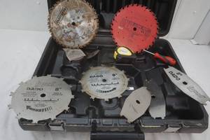 Saw Blades, DeWalt case