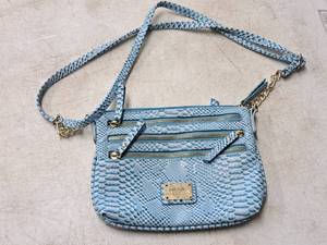 lot 698 image: Nicole Miller Purse