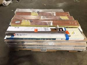 Pallet of Mixed Assorted Flooring Various Models and Conditions   Customer Returns See Pictures