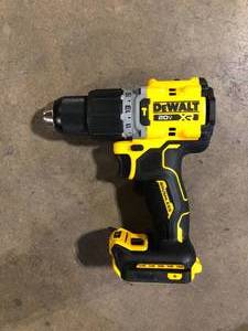 DEWALT 20V Compact Cordless 12 in. Hammer Drill (Tool Only) Customer Returns See Pictures