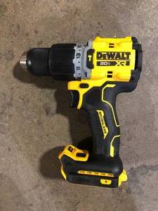 DEWALT 20V Compact Cordless 12 in. Hammer Drill (Tool Only) Customer Returns See Pictures