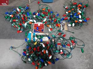 Large Lot Of Old Style Outdoor Christmas Lights With Extra Bulbs