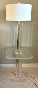 lot 14 image: Mid Century Lucite Floor Lamp with Table