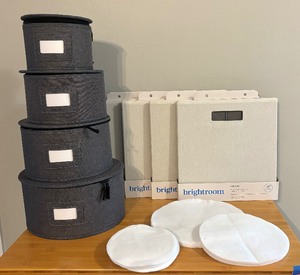 lot 88 image: New 14 Fabric Storage Cubes and Plate Protectors