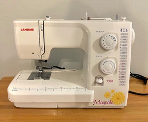 lot 107 image: Janome Magnolia 7318 Sewing Machine