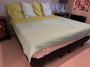 lot 35 image: Adjustable King Size Bed Platform with Massage Feature