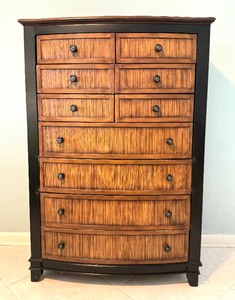 lot 32 image: Tommy Bahama Style Dresser  Chest of Drawers