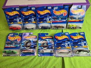 lot 29 image: Collection of 10 Hot Wheels Cars including Rare Series and Variants