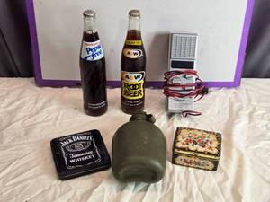 lot 51 image: Vintage Collectible Items A&W Root Beer, Pepsi Free Bottles, and Kraco Emergency CB Radio